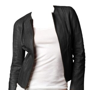 Flexible and lined detailed leather jacket