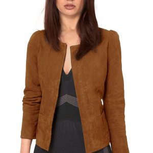 Changed pleated shoulder leather jacket